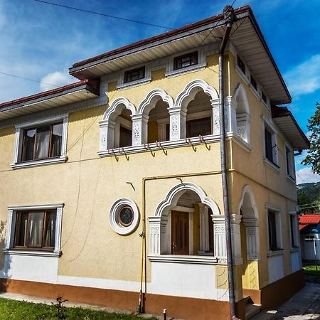 Casa Comfort Câmpulung Moldovenesc Exterior foto