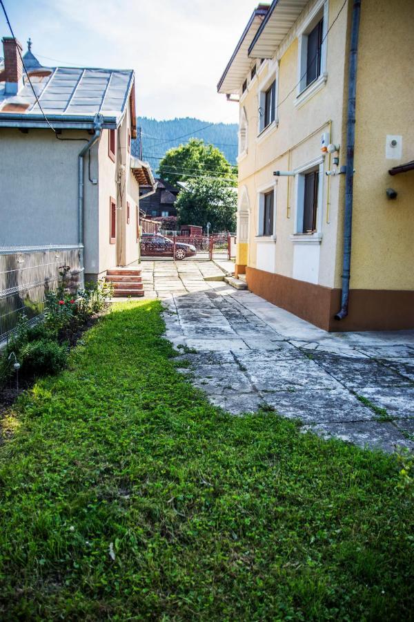 Casa Comfort Câmpulung Moldovenesc Exterior foto